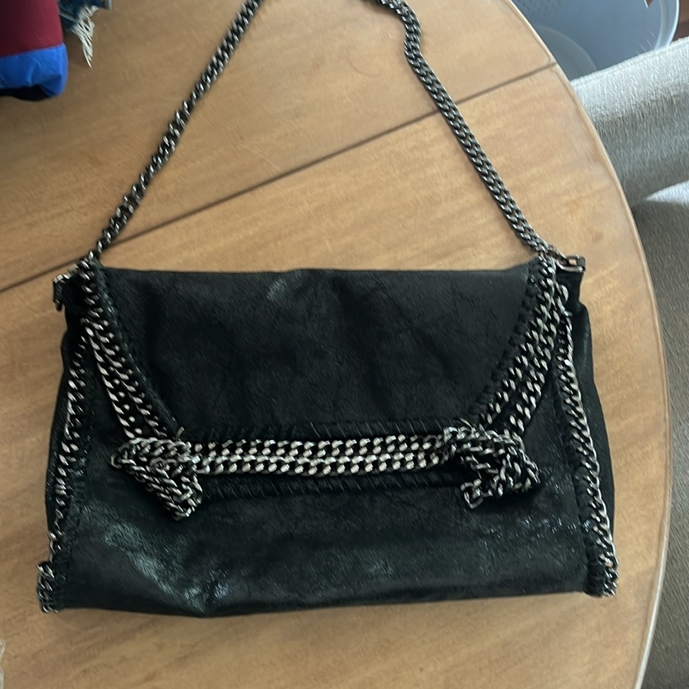 LAVORAZIONE Artigiana made in ITALY hand crafter leather purse.